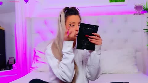 Arianna online show from February 24, 1:25 pm