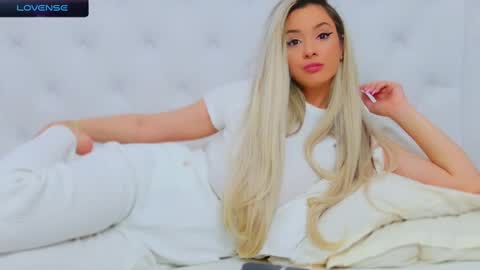 Arianna online show from February 24, 4:15 pm