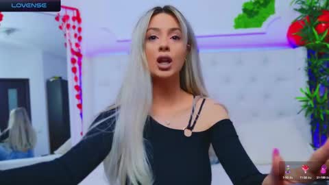 Arianna online show from February 20, 1:40 pm