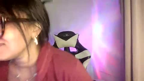 yameil online show from January 18, 9:35 pm