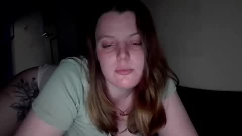 tacyluxe online show from April 29, 6:40 am
