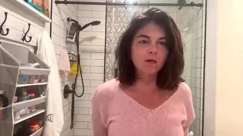 taebaeebe online show from February 5, 10:19 am