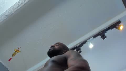 Snapshot of tafari_1 chatting on March 8, 11:28 pm Tafari Zulu online show from March 8, 11:28 pm