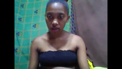 tahiriniah online show from February 26, 1:22 pm