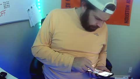 Snapshot of taintnuzzler_13 chatting on February 7, 11:45 am TaintNuzzler online show from February 7, 11:45 am