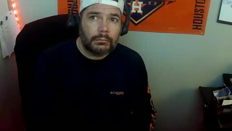 Snapshot of taintnuzzler_13 chatting on February 21, 7:01 am TaintNuzzler online show from February 21, 7:01 am