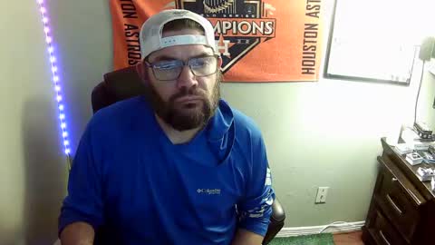 Snapshot of taintnuzzler_13 chatting on September 11, 10:27 am TaintNuzzler online show from September 11, 10:27 am