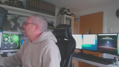 Oliver online show from January 3, 12:29 pm