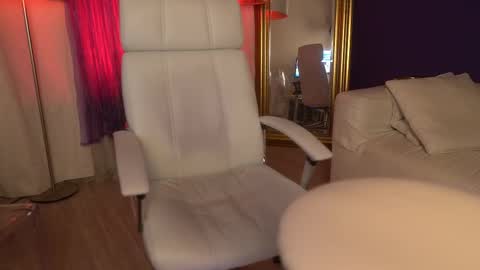 Margo online show from September 20, 4:54 pm