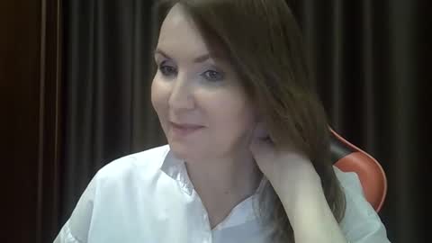 taisialucky77 online show from November 19, 5:34 pm