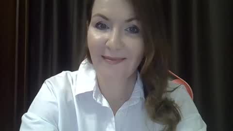 taisialucky77 online show from October 26, 11:00 am