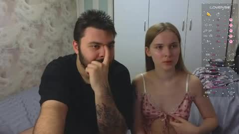 taiti_fox_cub online show from May 29, 4:27 pm