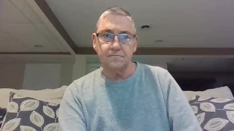 takeitalldown101 online show from February 22, 9:01 am