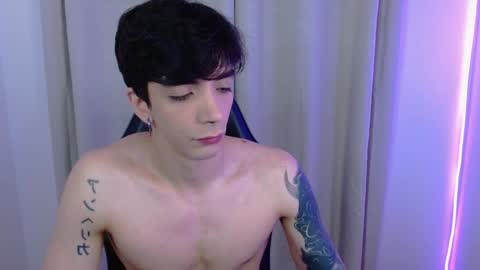 takeru___ online show from October 21, 10:35 pm