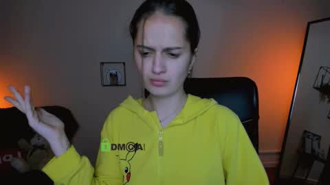 talia_seduce online show from October 1, 1:10 pm