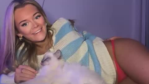 Talia online show from February 23, 7:05 pm