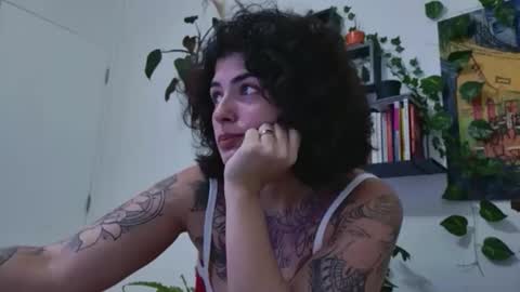 Tali Majid online show from December 20, 2:07 am