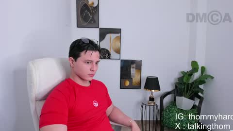 Snapshot of talkingthom chatting on January 11, 3:55 am thomas online show from January 11, 3:55 am
