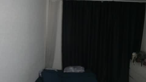 tall_sam online show from September 11, 7:37 pm