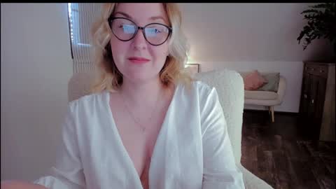 tallinnlove online show from May 6, 8:42 am