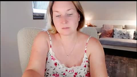 tallinnlove online show from August 5, 11:07 am