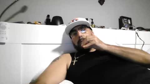 talllatino310 online show from December 4, 5:40 am