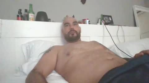 Snapshot of talllatino310 chatting on March 2, 6:19 pm talllatino310 online show from March 2, 6:19 pm