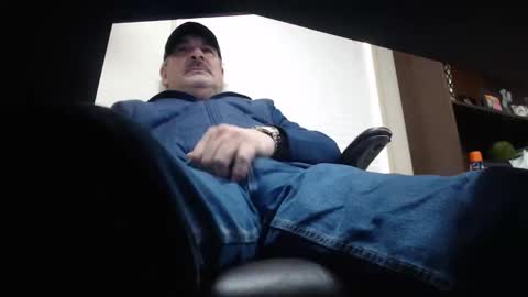 talltexxxan online show from December 15, 9:33 pm