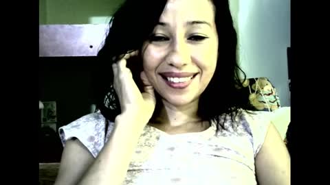 Snapshot of tallulah_riley chatting on March 9, 12:31 pm Tallulah Riley online show from March 9, 12:31 pm
