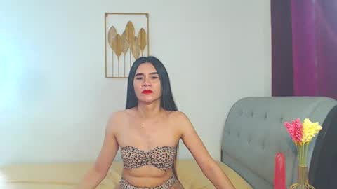 Snapshot of talyanarosa chatting on March 1, 6:03 am Talyana online show from March 1, 6:03 am