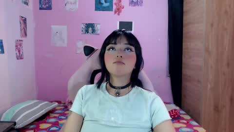 Alejandra Independent model online show from January 16, 9:16 am