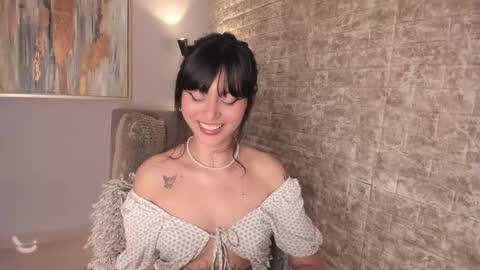Tami  online show from February 10, 3:32 pm