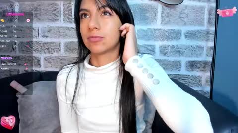 Snapshot of tamaraakins chatting on February 21, 5:53 pm Tamy online show from February 21, 5:53 pm