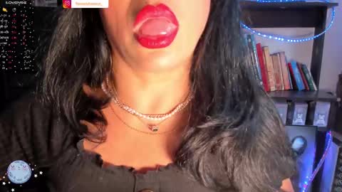 Snapshot of tamaraaniston chatting on February 12, 7:13 pm Tamara Aniston online show from February 12, 7:13 pm
