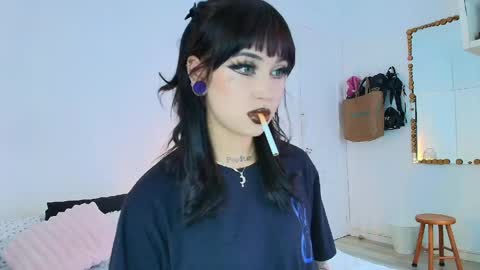 Cami 3 online show from April 29, 11:59 am