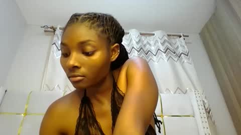 Snapshot of tamia538235 chatting on February 15, 9:26 pm tamia online show from February 15, 9:26 pm