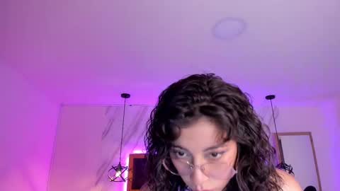   online show from February 25, 1:20 am