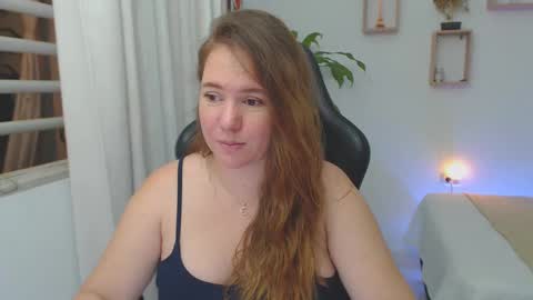 Snapshot of tamy_shine87 chatting on December 14, 4:45 am Im Samy online show from December 14, 4:45 am