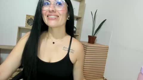 tania online show from May 27, 7:00 pm
