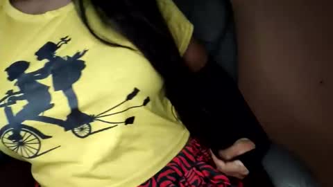 Snapshot of taniya197711 chatting on October 2, 7:56 pm taniya197711 online show from October 2, 7:56 pm