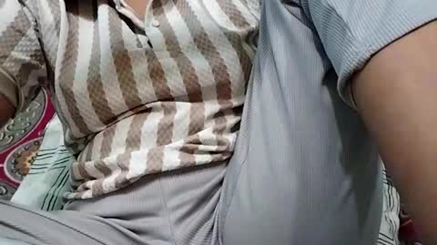 taniya_roy4628 online show from June 7, 3:22 am