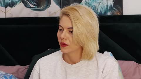 tanyaGrey online show from February 18, 6:46 am