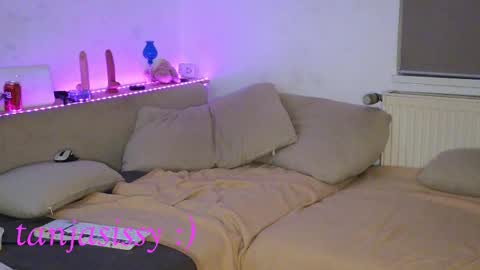 Tanja Teufelchen online show from October 11, 2:05 am