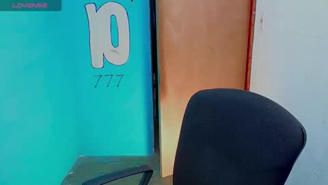 Andres online show from May 7, 3:46 am