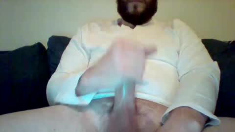 Snapshot of tanlines85 chatting on December 30, 2:08 pm Help Me Edge online show from December 30, 2:08 pm