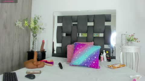 Snapshot of tanyyaa chatting on January 26, 1:15 pm Tanya online show from January 26, 1:15 pm