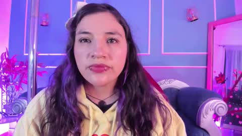 Tara online show from February 14, 7:49 pm