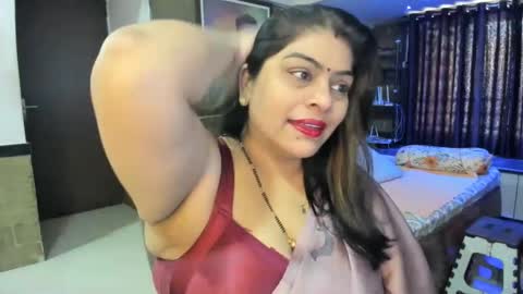Snapshot of tarivishu23 chatting on February 10, 3:03 am tarivishu23 online show from February 10, 3:03 am