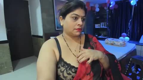 Snapshot of tarivishu23 chatting on February 17, 1:22 pm tarivishu23 online show from February 17, 1:22 pm