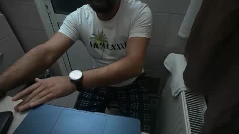 tarkan198 online show from October 28, 7:04 pm